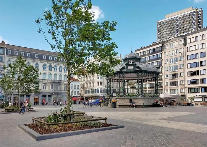 1 Bedroom In Apartment *